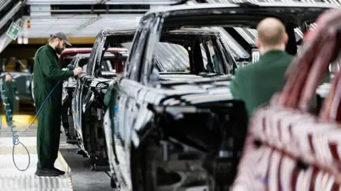 JLR Vendor Network Workers Reportedly Instructed to Apply for Government Benefits, Labor Group Claims